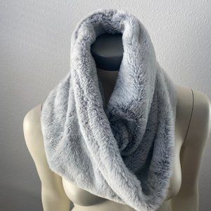 Lulu scarf cowl neck warmer faux fur NEW one size